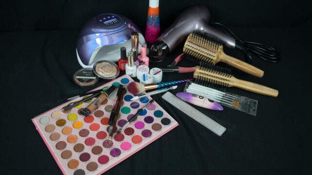 stylos-vanne—uñas-2